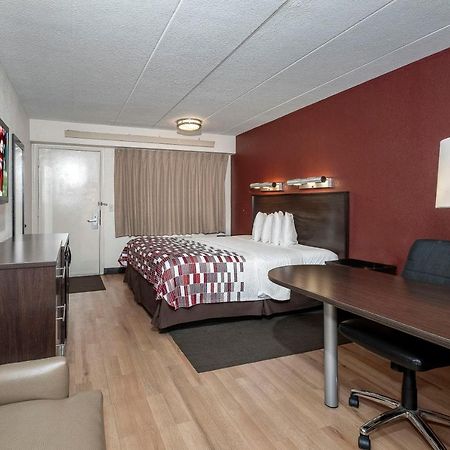 מאונט לאורל Red Roof Inn Mt Laurel מראה חיצוני תמונה