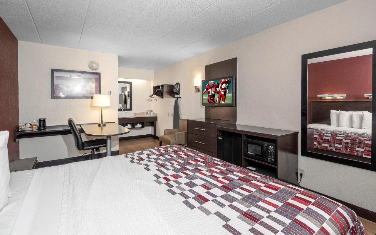 מאונט לאורל Red Roof Inn Mt Laurel מראה חיצוני תמונה