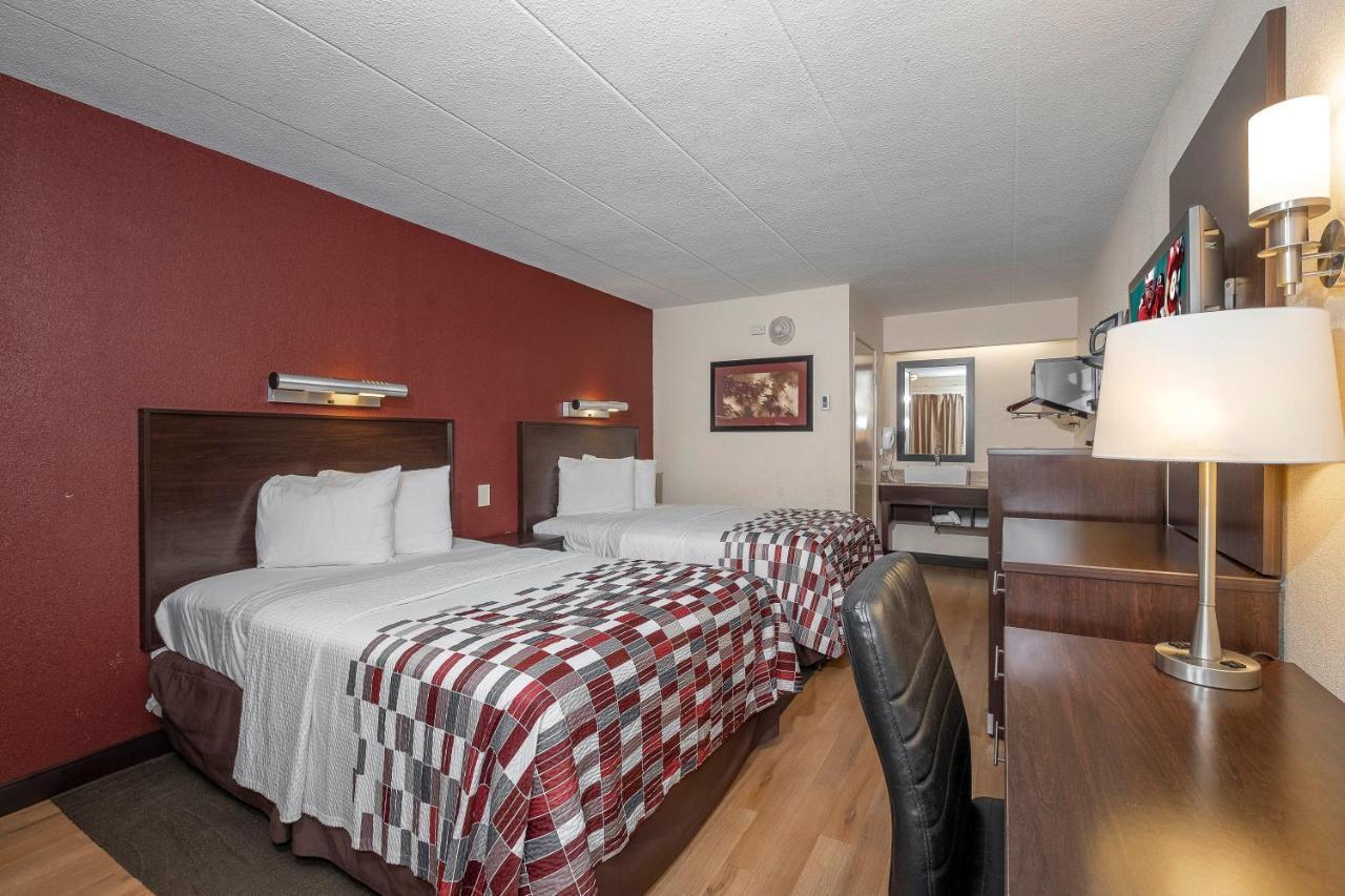 מאונט לאורל Red Roof Inn Mt Laurel מראה חיצוני תמונה