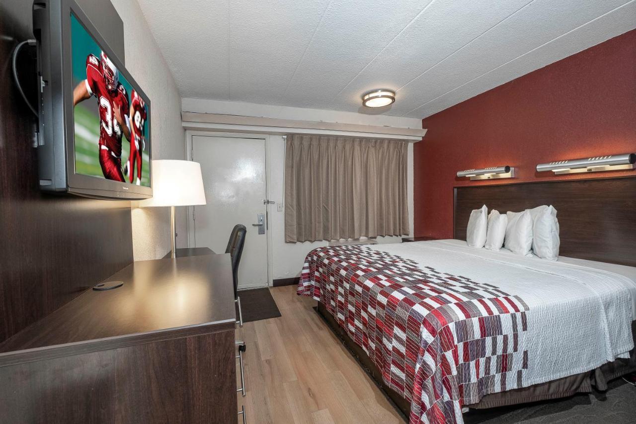 מאונט לאורל Red Roof Inn Mt Laurel מראה חיצוני תמונה